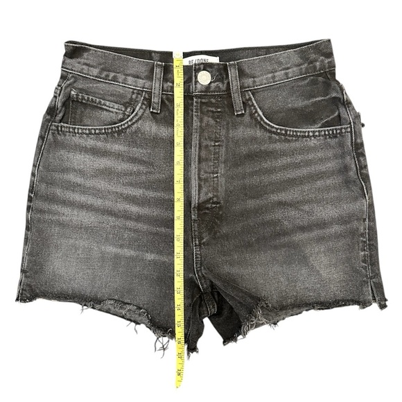 RE/DONE Levi’s Jeans Black Denim Cutoff Shorts 70’s High Rise Women Size 26 $275 - Picture 13 of 17